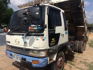 ขายรถดั้ม5คิว HINO FD 195แรง เพาเวอร์ เบรกจิฟฟี่ เอกสารพร้อมโอน ราคา500,000 สนใจโทร 090-8588220คุณนะ 093-3258446คุณบิว